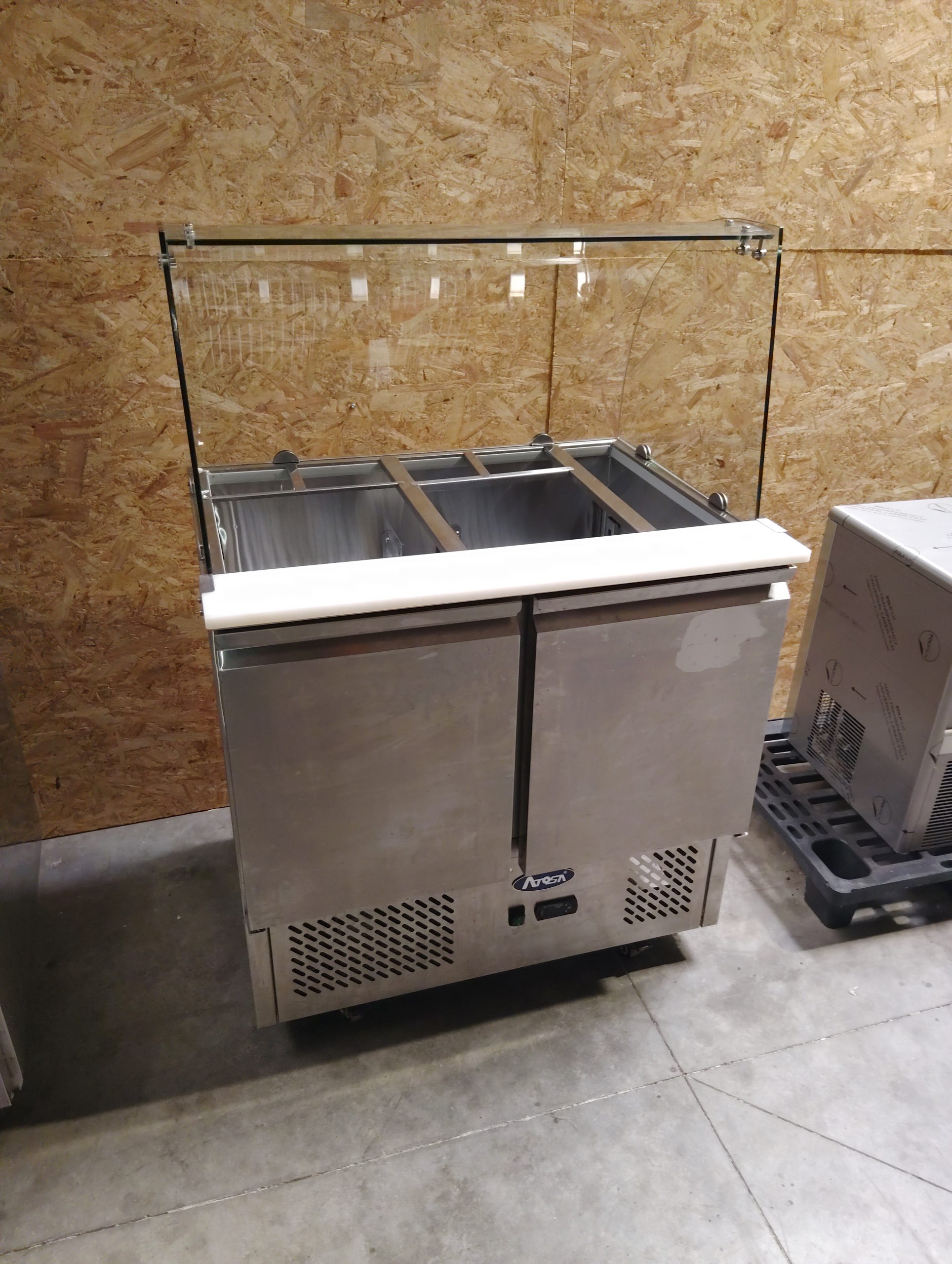 Réfrigérateur à boissons 1 porte vitrée