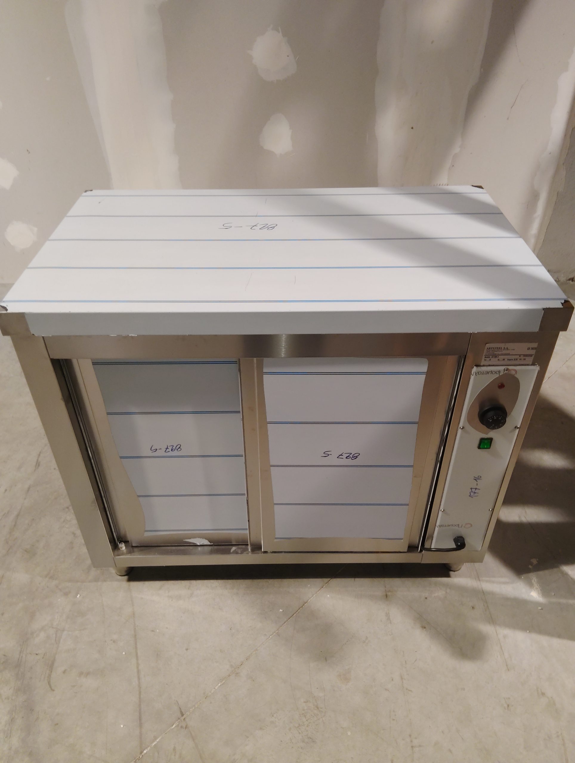 Réfrigérateur à boissons 1 porte vitrée